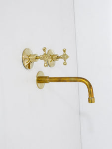 wall mount tub faucet