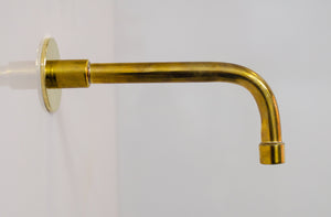 wall mount tub faucet