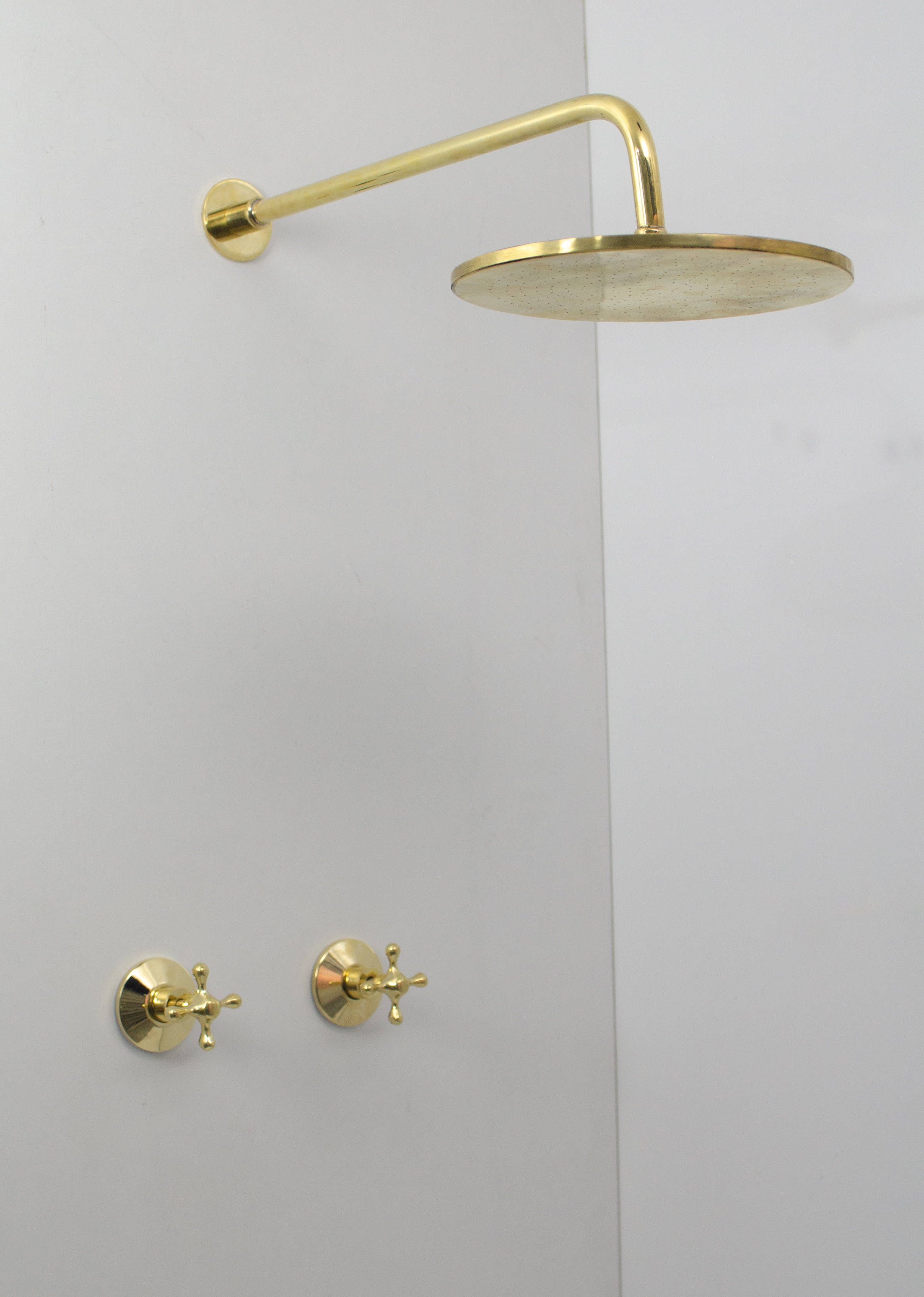 brass shower fixtures